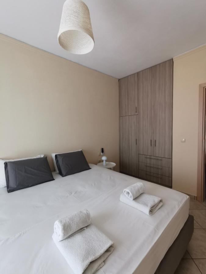 Marine Apartments Venetiko Paralia Agias Foteinis Exteriör bild