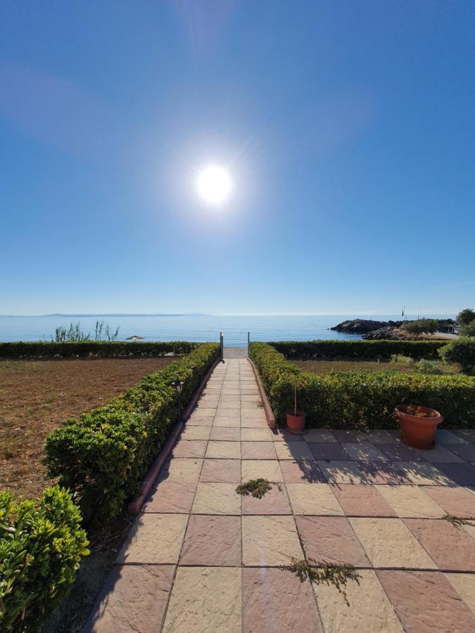 Marine Apartments Venetiko Paralia Agias Foteinis Exteriör bild